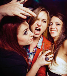 teens getting drunk