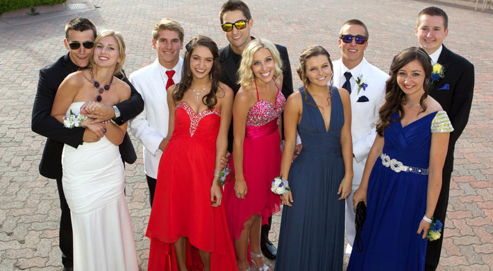 group of teenagers going to the prom