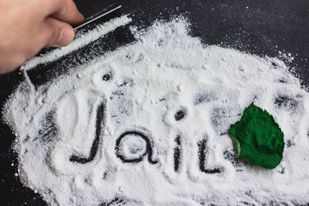 Word “jail“ on the drug.
