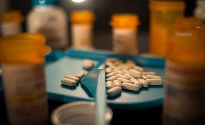 bottles of prescription pain pills